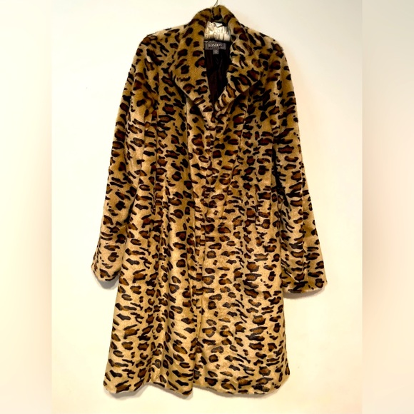 STYLISH CHEETAH FAUX FUR SUPER SOFT SIZE 12 - Picture 4 of 11